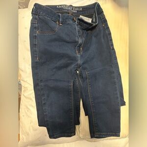 i have two pairs out this one is a size 2 and i also have a size 4